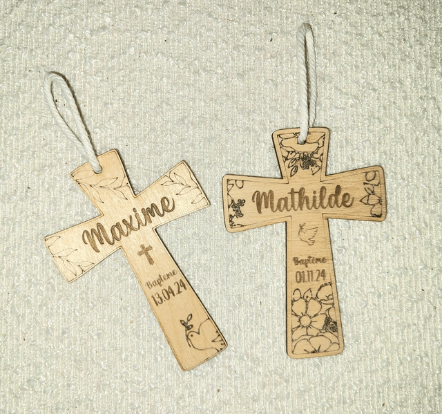 Croix baptême