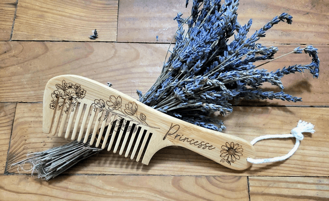 Peigne bambou